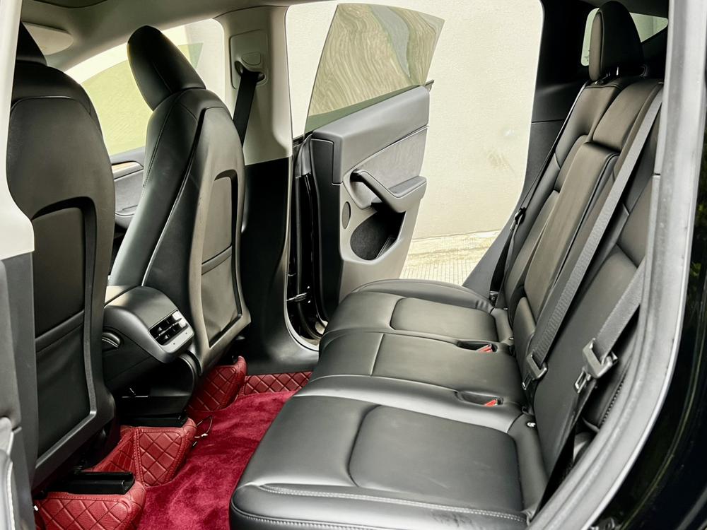 Tesla Model Y 2023 #30 Tesla Model Y 2023 car image #30