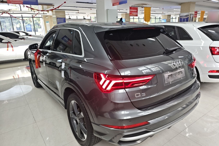 Audi Q3 2021 #5 Audi Q3 2021 car image #5