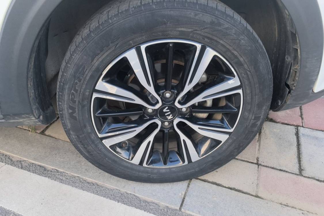 Kia KX1 2019 car image #9