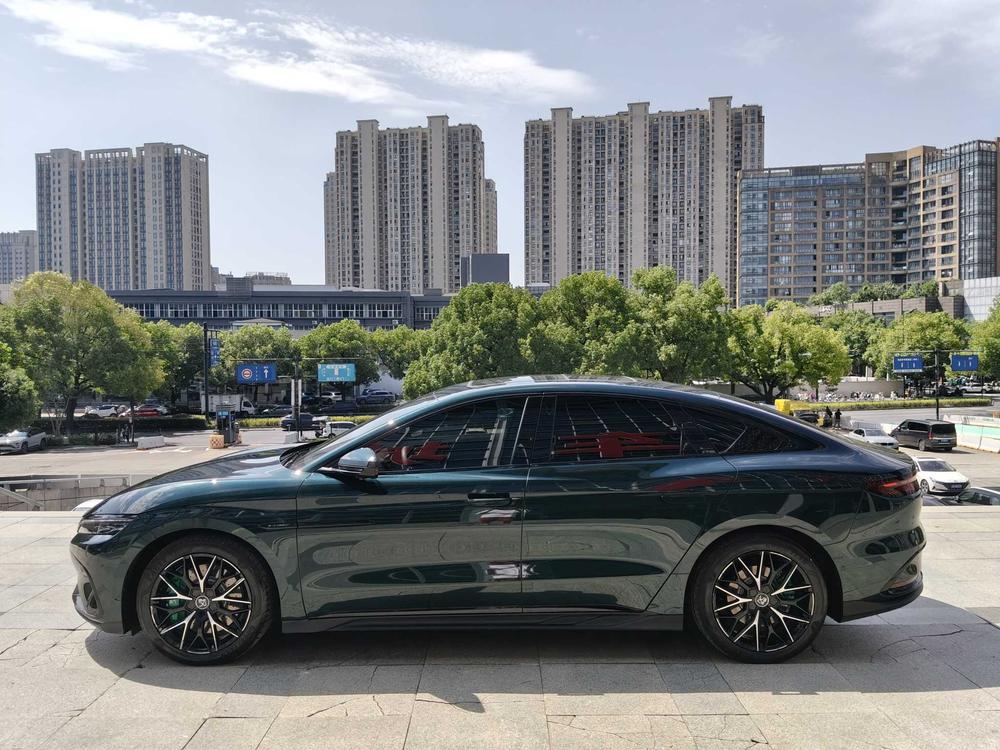BYD Han 2022 #4 BYD Han 2022 car image #4