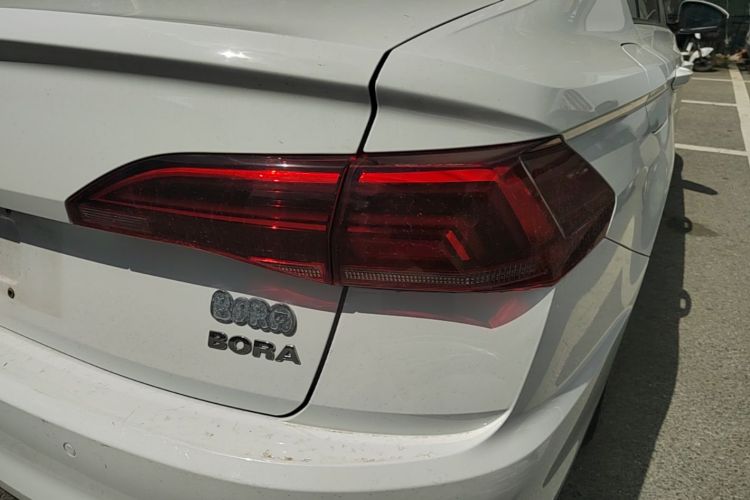 Volkswagen Bora 2020 car image #8
