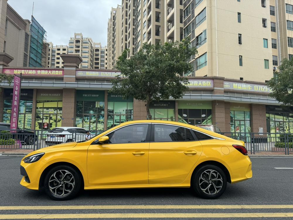 MG 5 2023 car image #4
