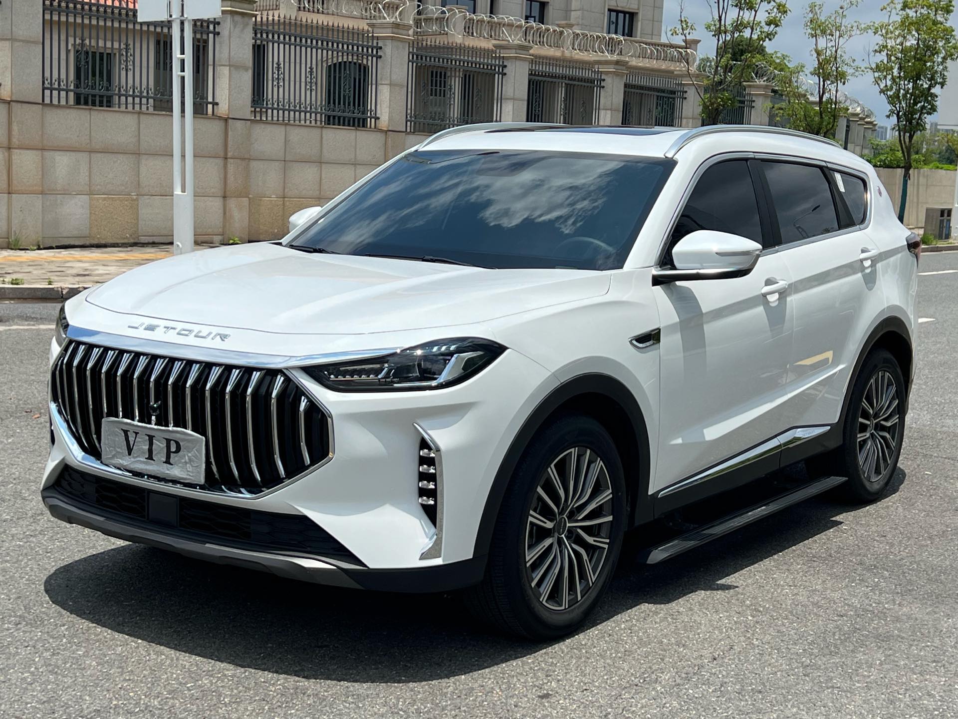 Jetour X70 PLUS 2022 Jetour X70 PLUS 2022 car image
