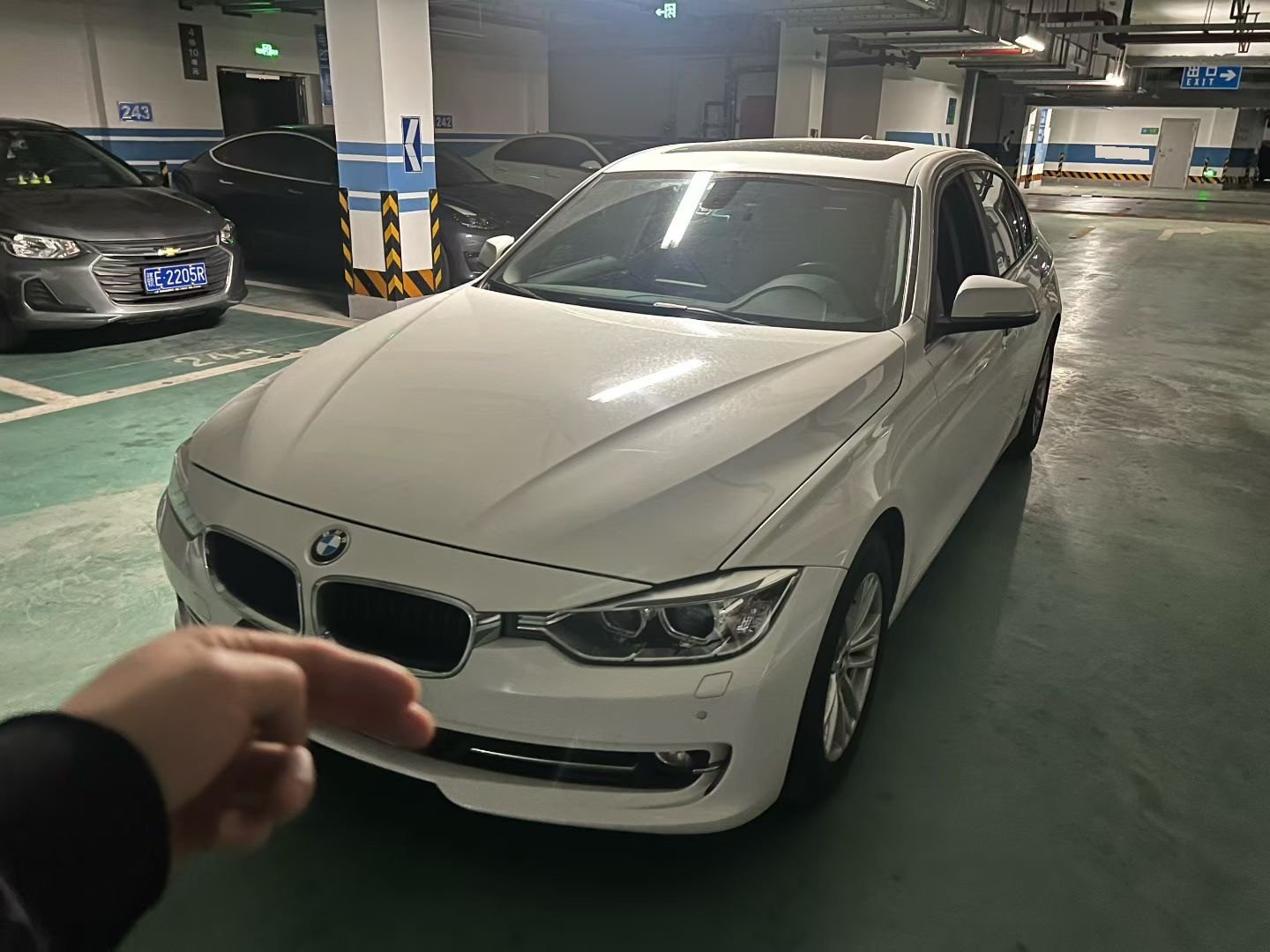 BMW 3 Series 2015 car image 