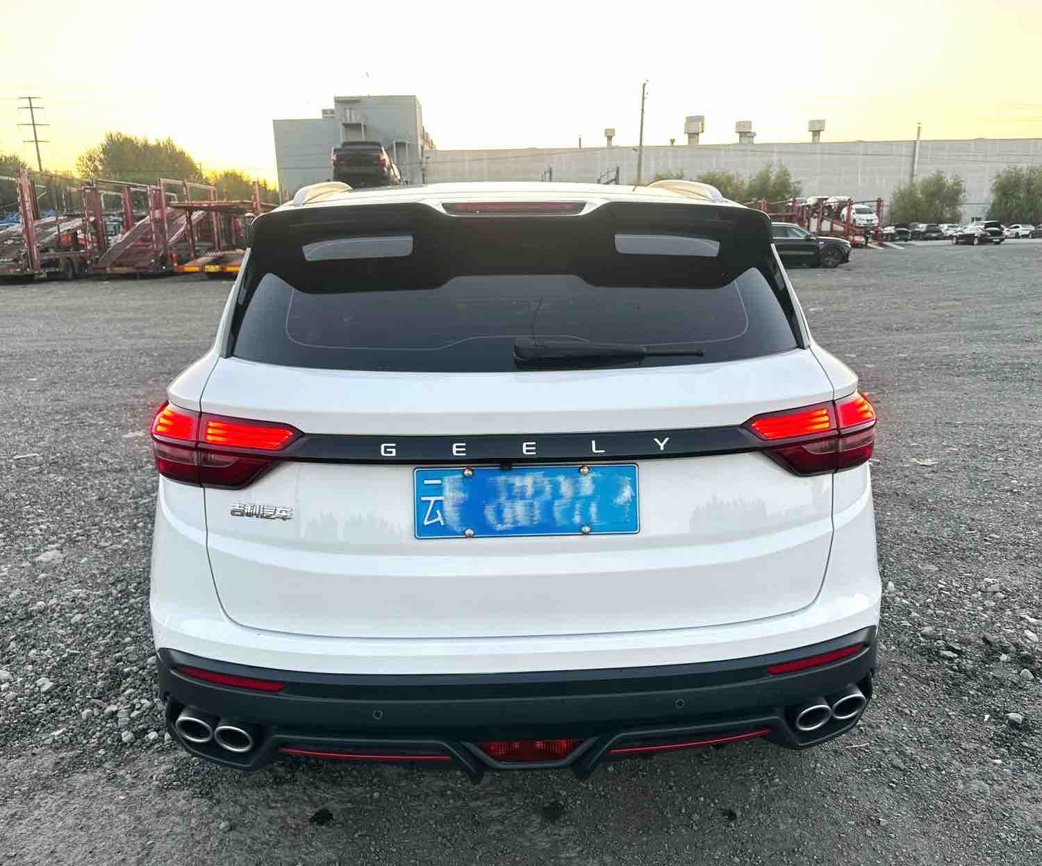GEELY Coolray 2023 #10 GEELY Coolray 2023 صورة سيارة #10