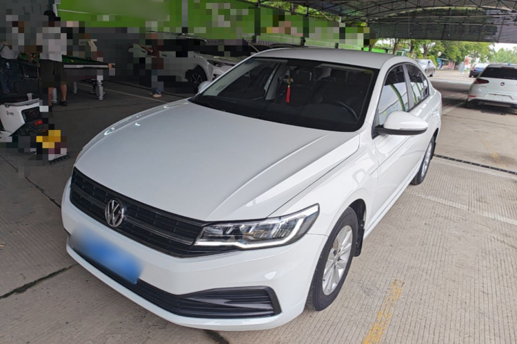 Volkswagen Bora 2020 car image #2