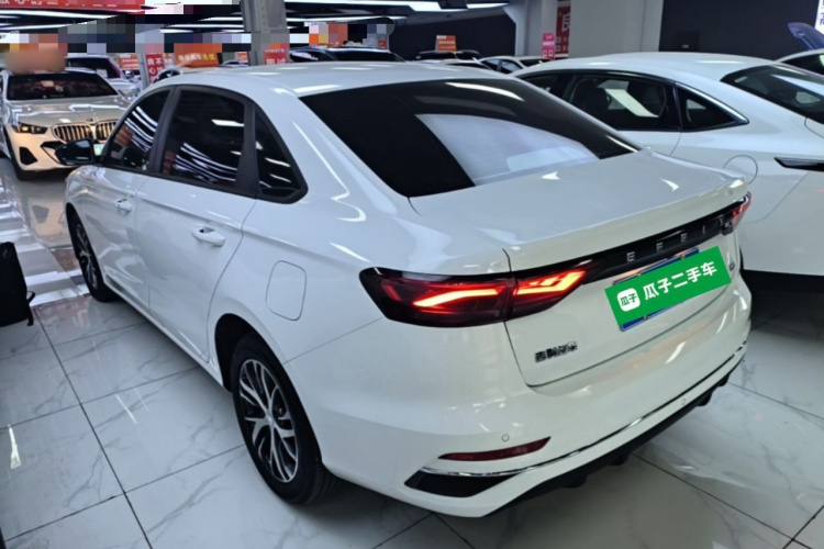 GEELY Emgrand 2022 #5 GEELY Emgrand 2022 car image #5