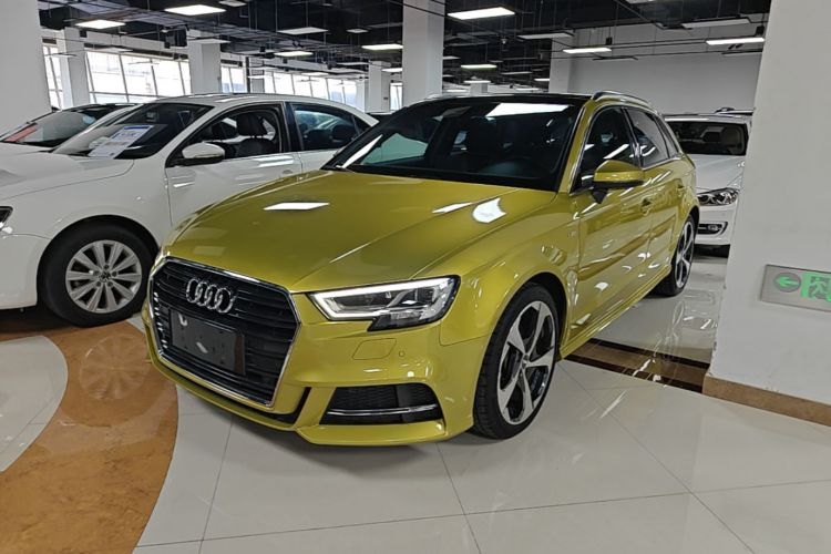 Audi A3 2017 car image #2