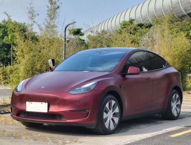 Tesla Model Y 2022 汽车图片 