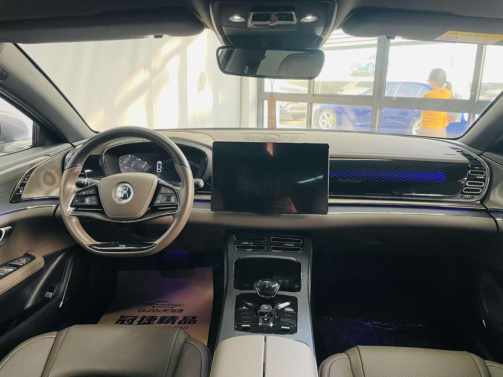 BYD Han 2021 immagine di auto #6