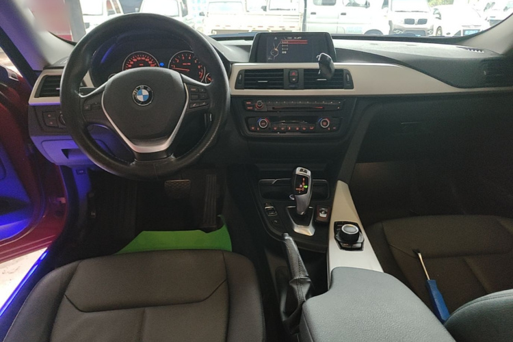 BMW 3 Series GT 2016 #10 BMW 3 Series GT 2016 imagem de carro #10