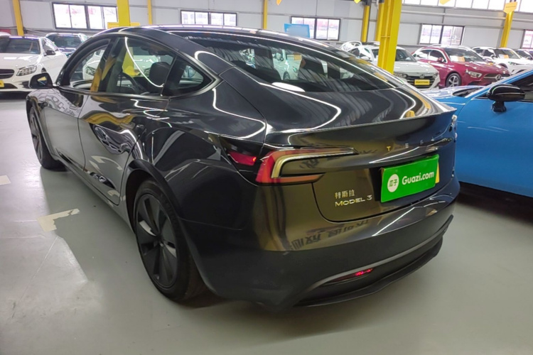 Tesla Model 3 2024 #7 Tesla Model 3 2024 car image #7