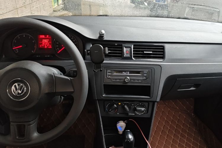 Volkswagen Santana 2016 #13 Volkswagen Santana 2016 car image #13