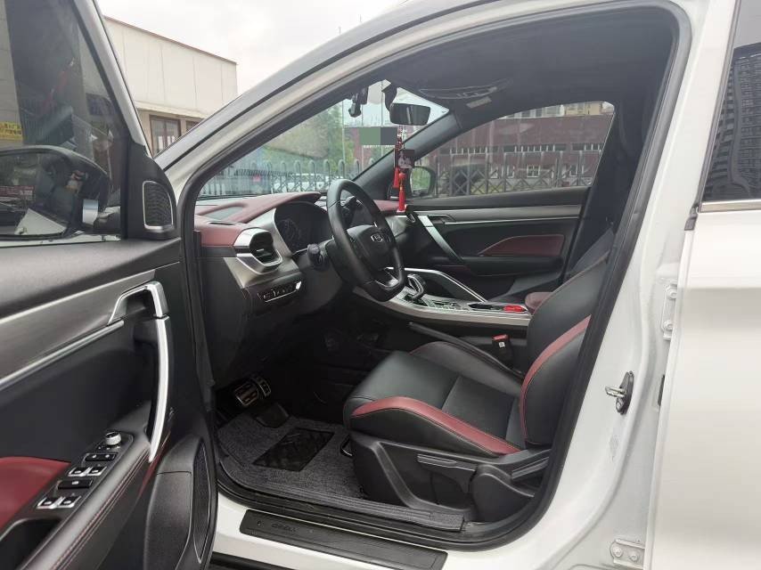 GEELY Coolray 2020 #4 GEELY Coolray 2020 صورة سيارة #4