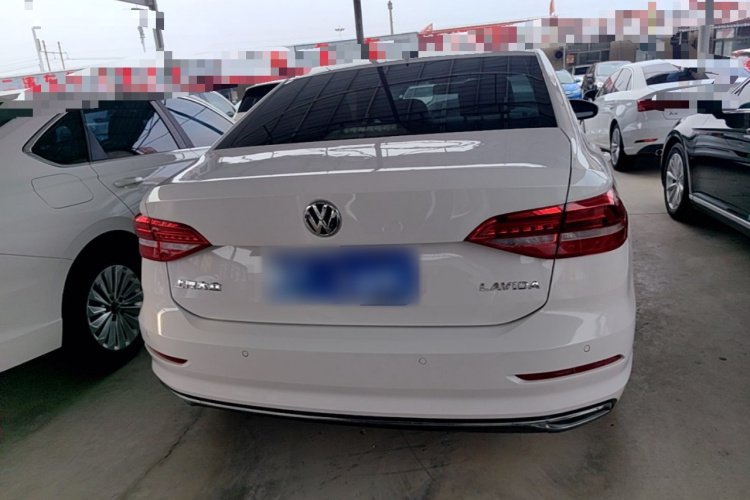 Volkswagen Lavida 2019 car image #6