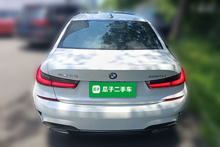 BMW 3 Series 2021 #6 BMW 3 Series 2021 car image #6