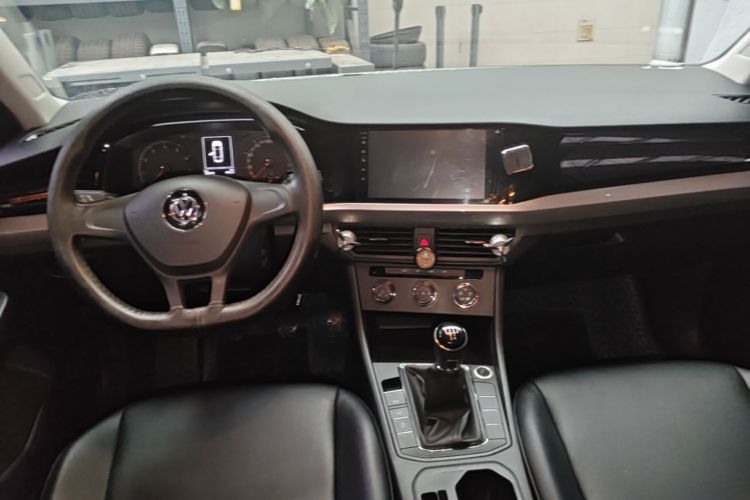 Volkswagen Bora 2019 car image #11