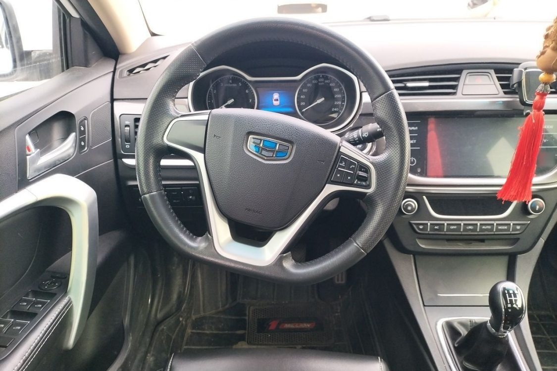 GEELY Emgrand 2016 #22 GEELY Emgrand 2016 car image #22