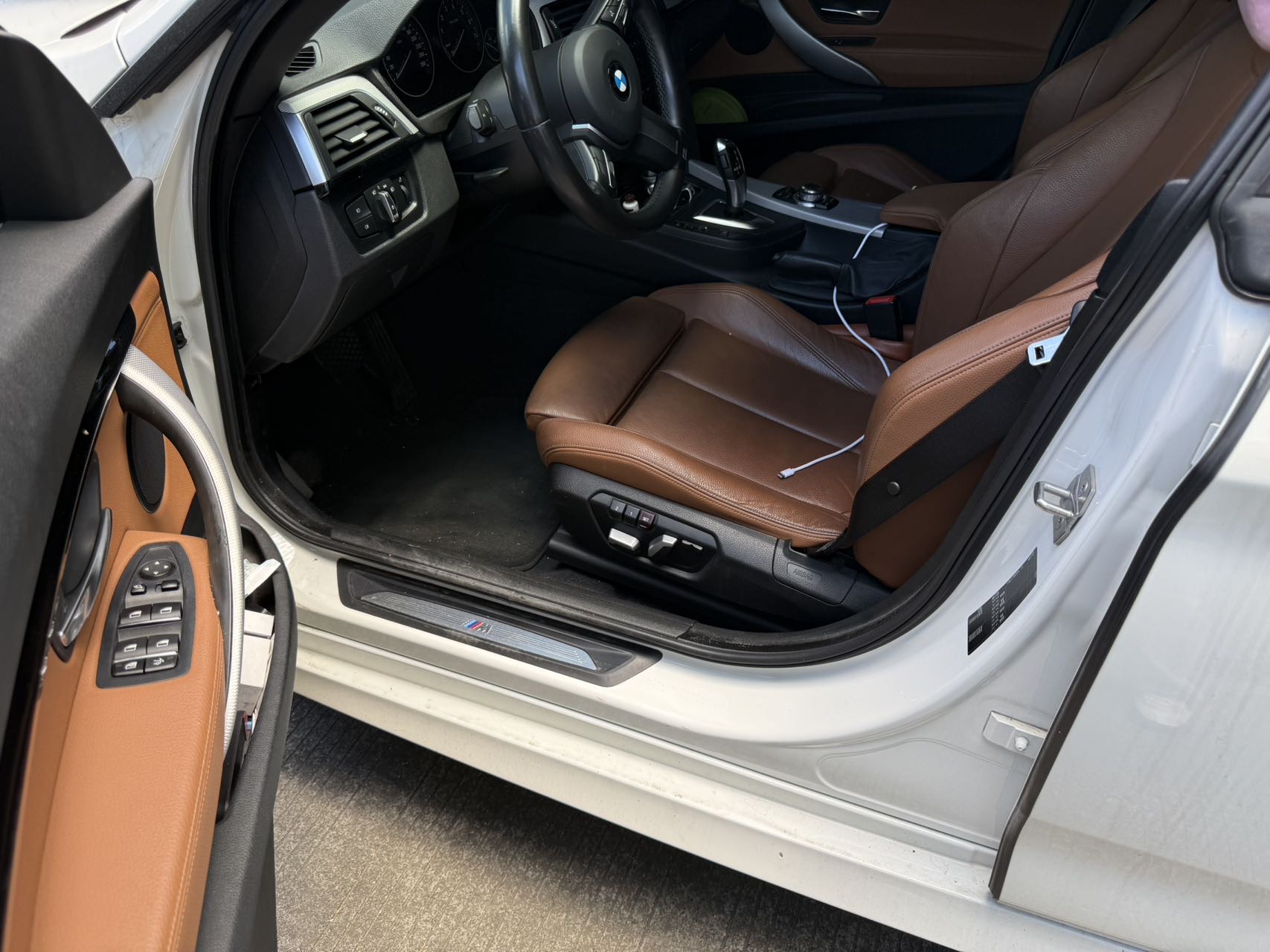 BMW 3 Series GT 2017 #2 BMW 3 Series GT 2017 car image #2