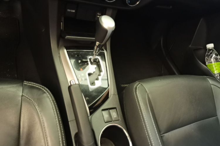 Toyota Corolla 2018 #14 Toyota Corolla 2018 car image #14