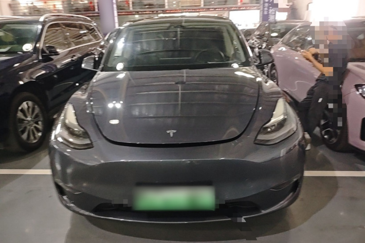 Tesla Model Y 2021 #3 Tesla Model Y 2021 car image #3