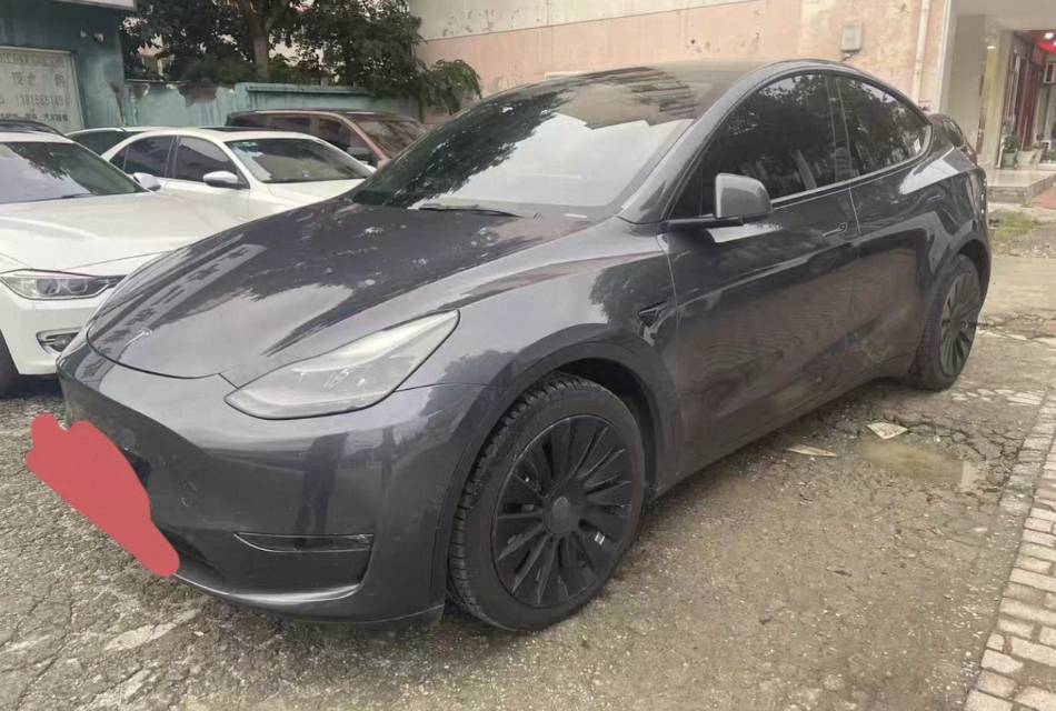 Tesla Model Y 2021 Tesla Model Y 2021 car image
