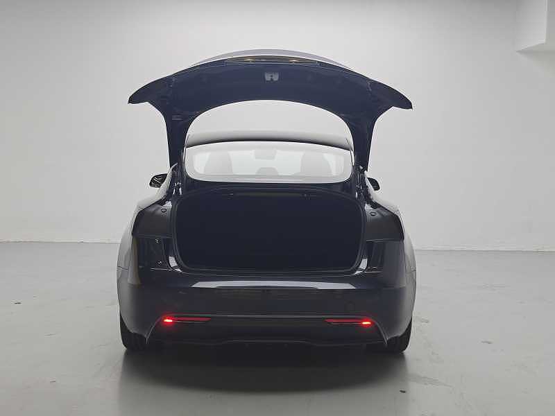 Tesla Model 3 2025 #5 Tesla Model 3 2025 car image #5