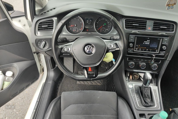 Volkswagen Golf 2018 #12 Volkswagen Golf 2018 صورة سيارة #12