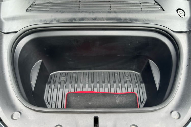 特斯拉 Model Y 2021 汽车图片 #22