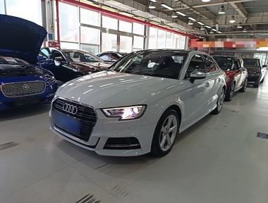 Audi A3 2018 car image 