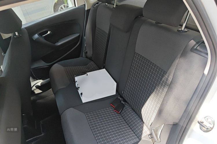 Volkswagen Polo 2015 #19 Volkswagen Polo 2015 car image #19