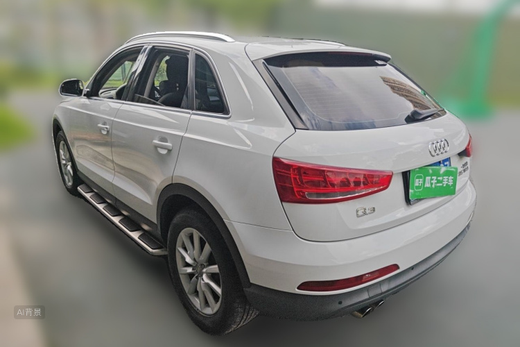 Audi Q3 2015 car image #5