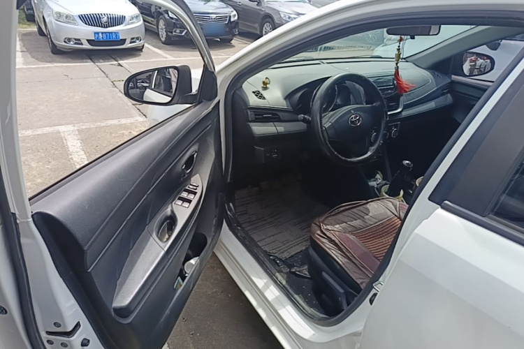 Toyota Vios 2016 car image #18