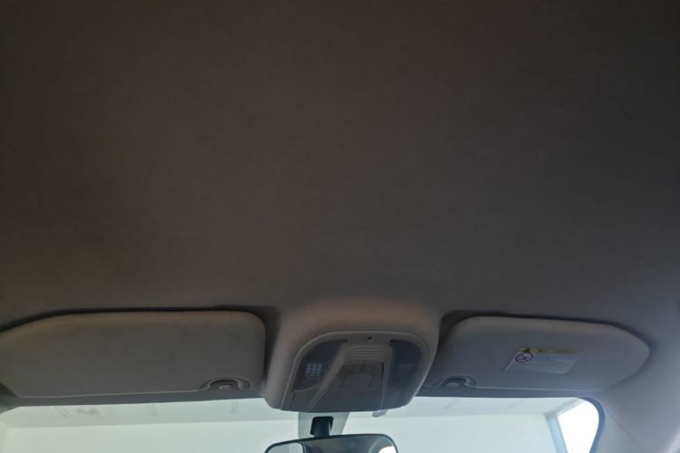 BYD Yuan New Energy 2019 immagine di auto #18