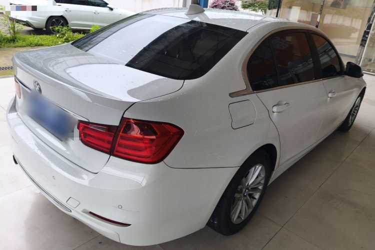 BMW 3 Series 2014 #7 BMW 3 Series 2014 car image #7