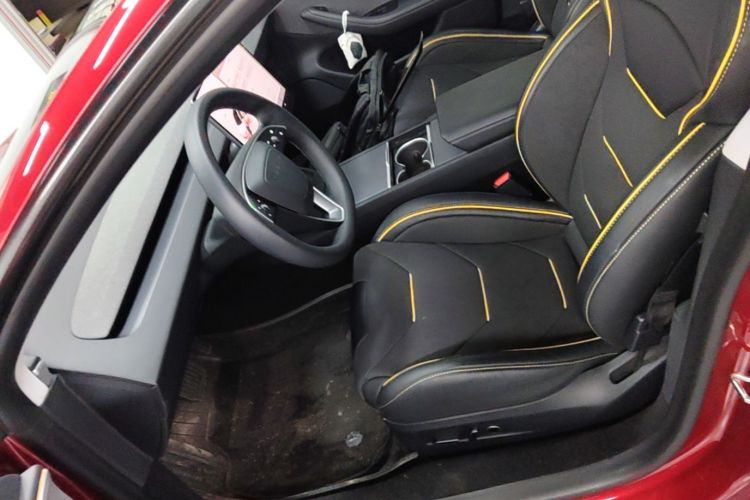 Tesla Model 3 2024 car image #15