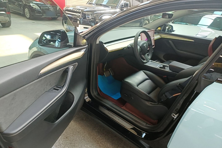 Tesla Model Y 2023 #16 Tesla Model Y 2023 immagine di auto #16