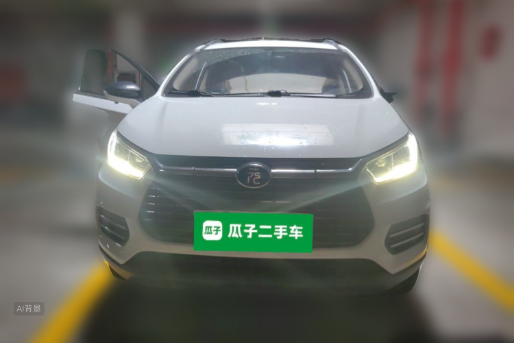 BYD Yuan New Energy 2018 car image #3