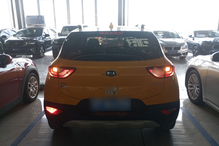 起亚 奕跑 2019 汽车图片 #6