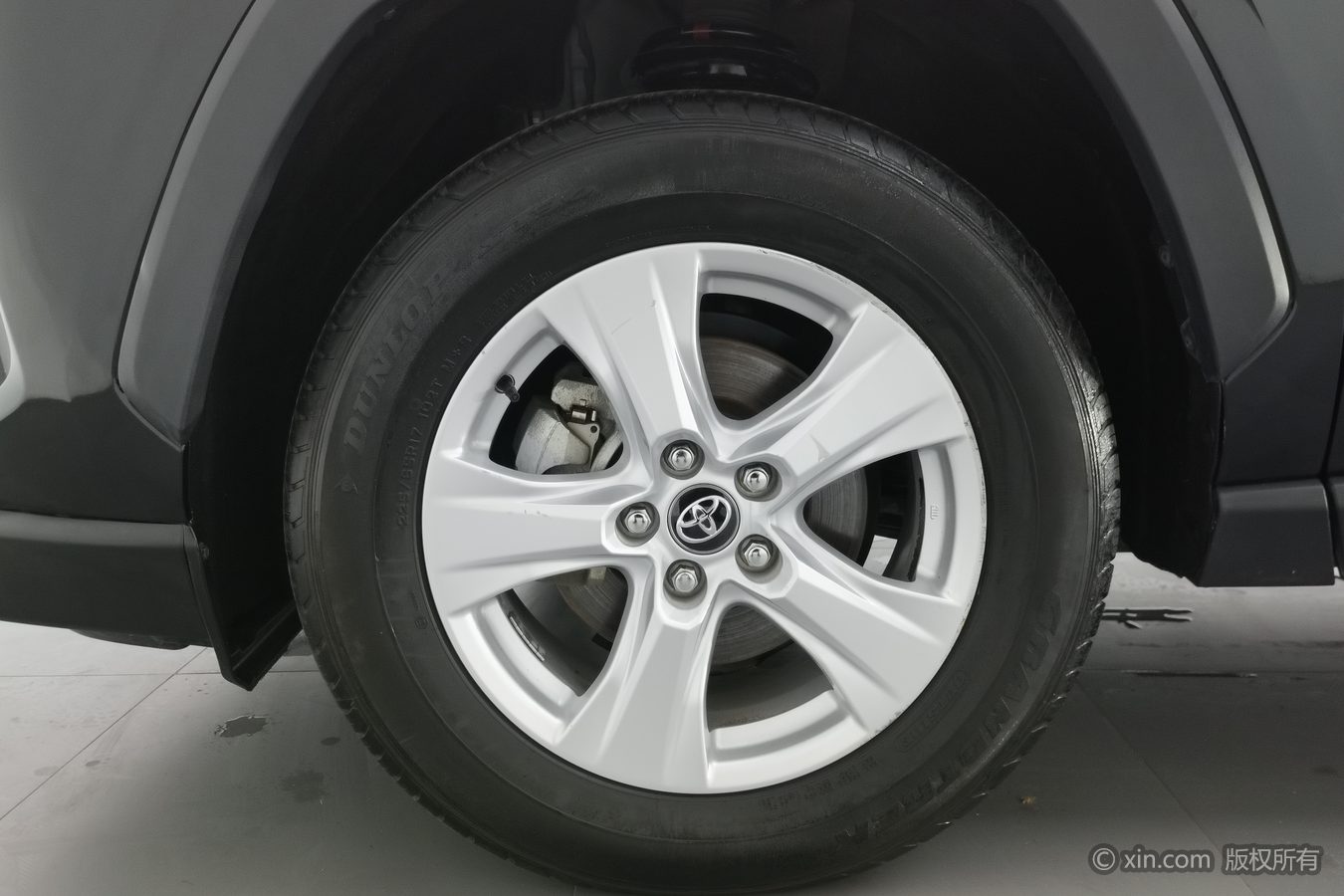 Toyota RAV4 2023 image de voiture #7