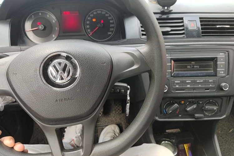 Volkswagen Santana 2017 #10 Volkswagen Santana 2017 car image #10
