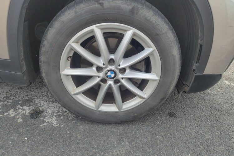 BMW X1 2019 car image #6