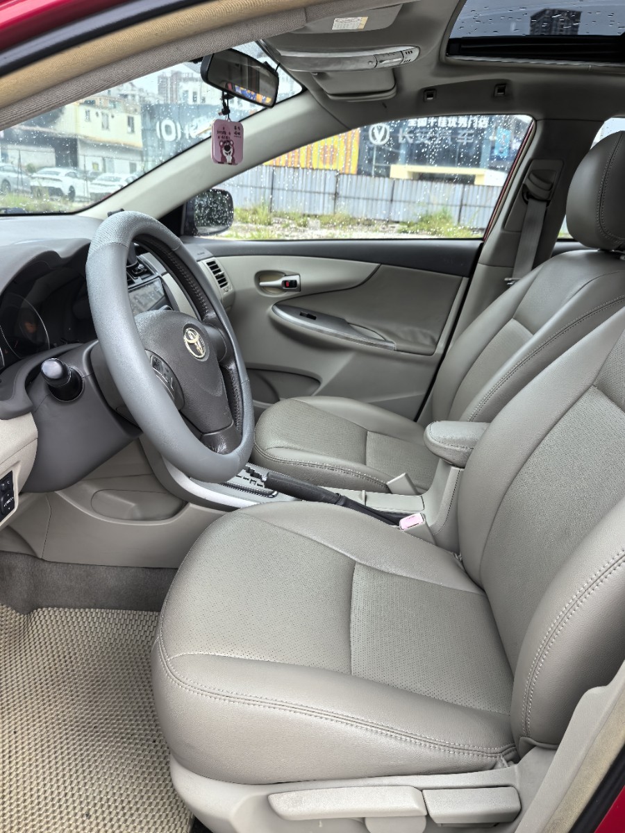Toyota Corolla 2010 car image #4