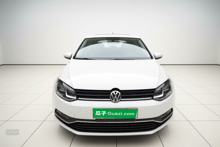 Volkswagen Polo 2017 car image #3