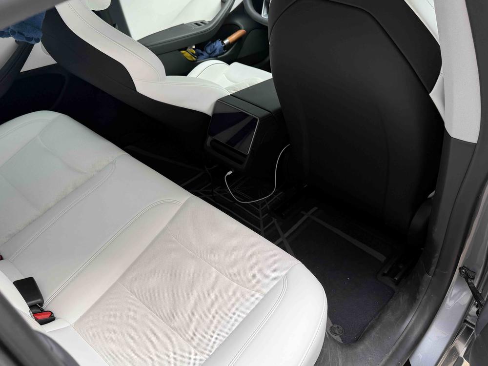 Tesla Model 3 2026 car image #5