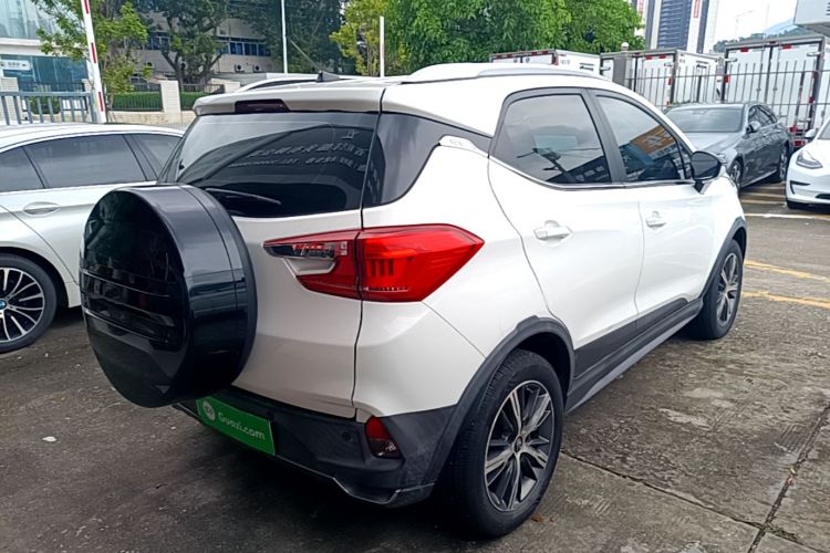 BYD Yuan New Energy 2019 car image #7