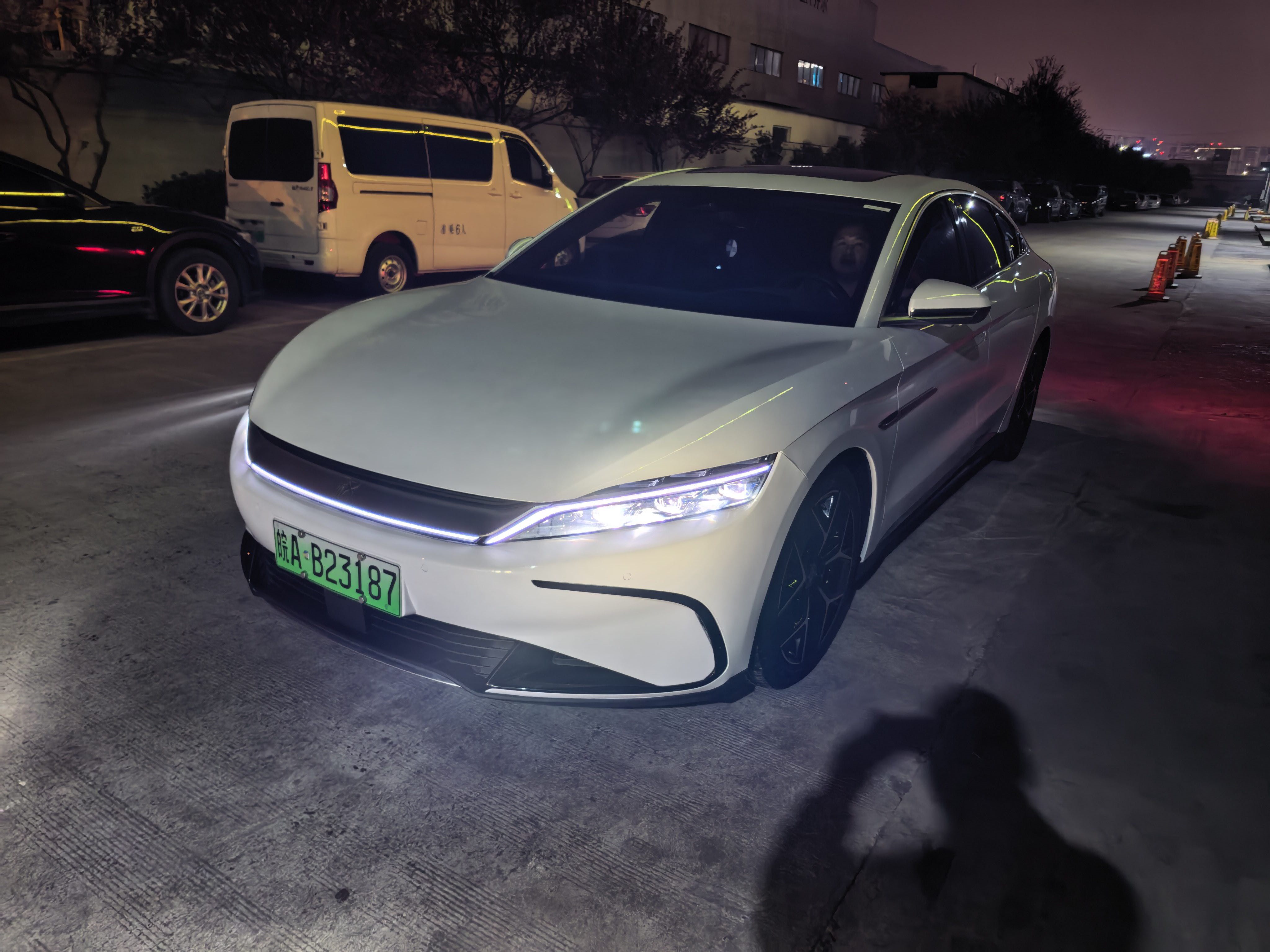 BYD Han 2023 BYD Han 2023 car image