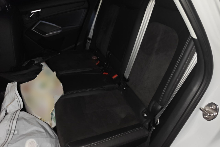 Audi Q3 2019 #19 Audi Q3 2019 car image #19