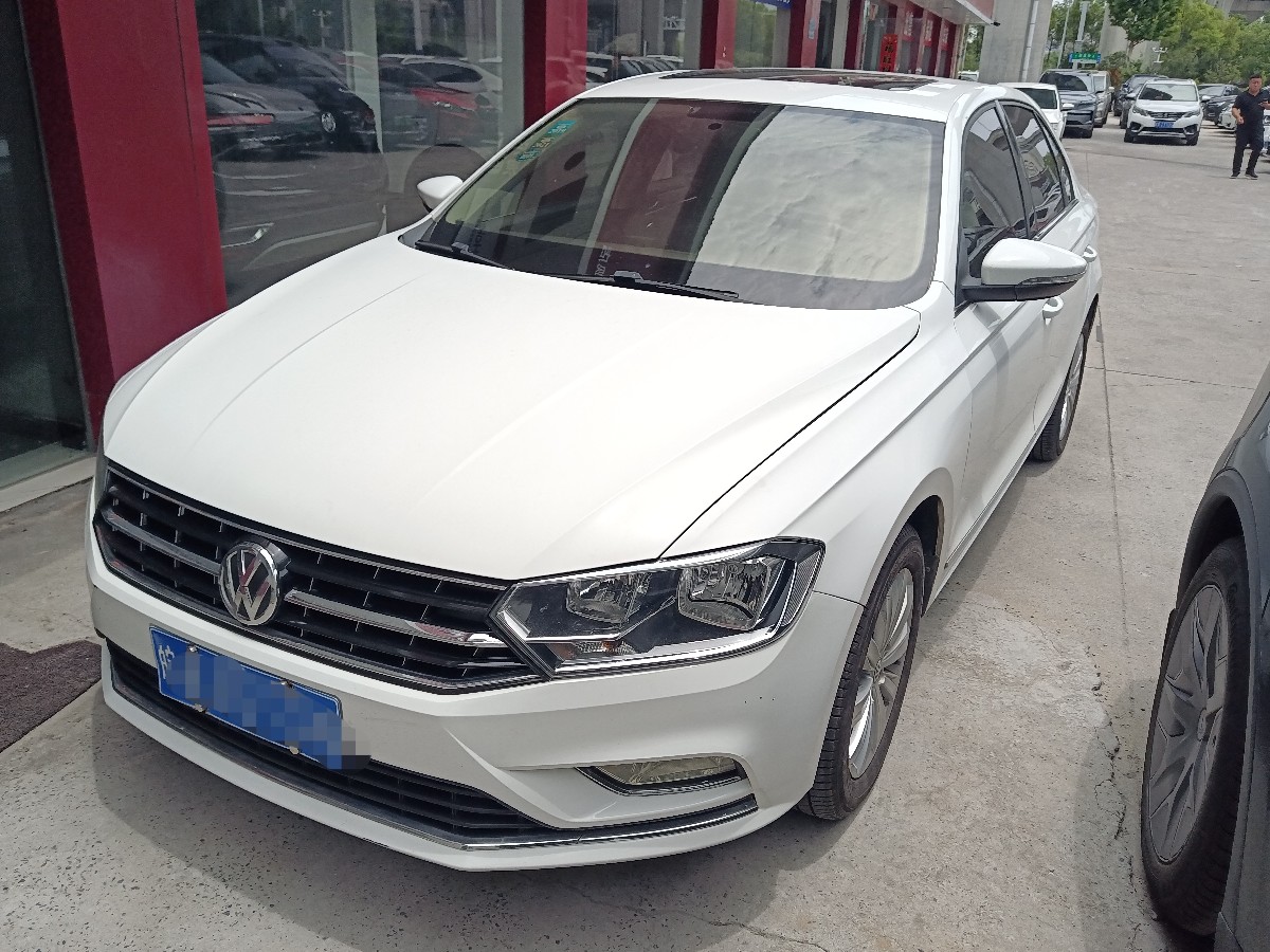 Volkswagen Bora 2017 Volkswagen Bora 2017 car image