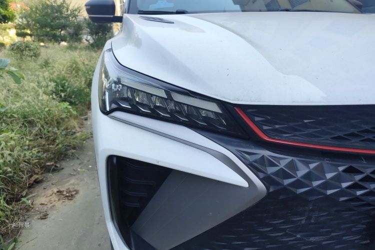 GEELY Coolray 2023 car image #8